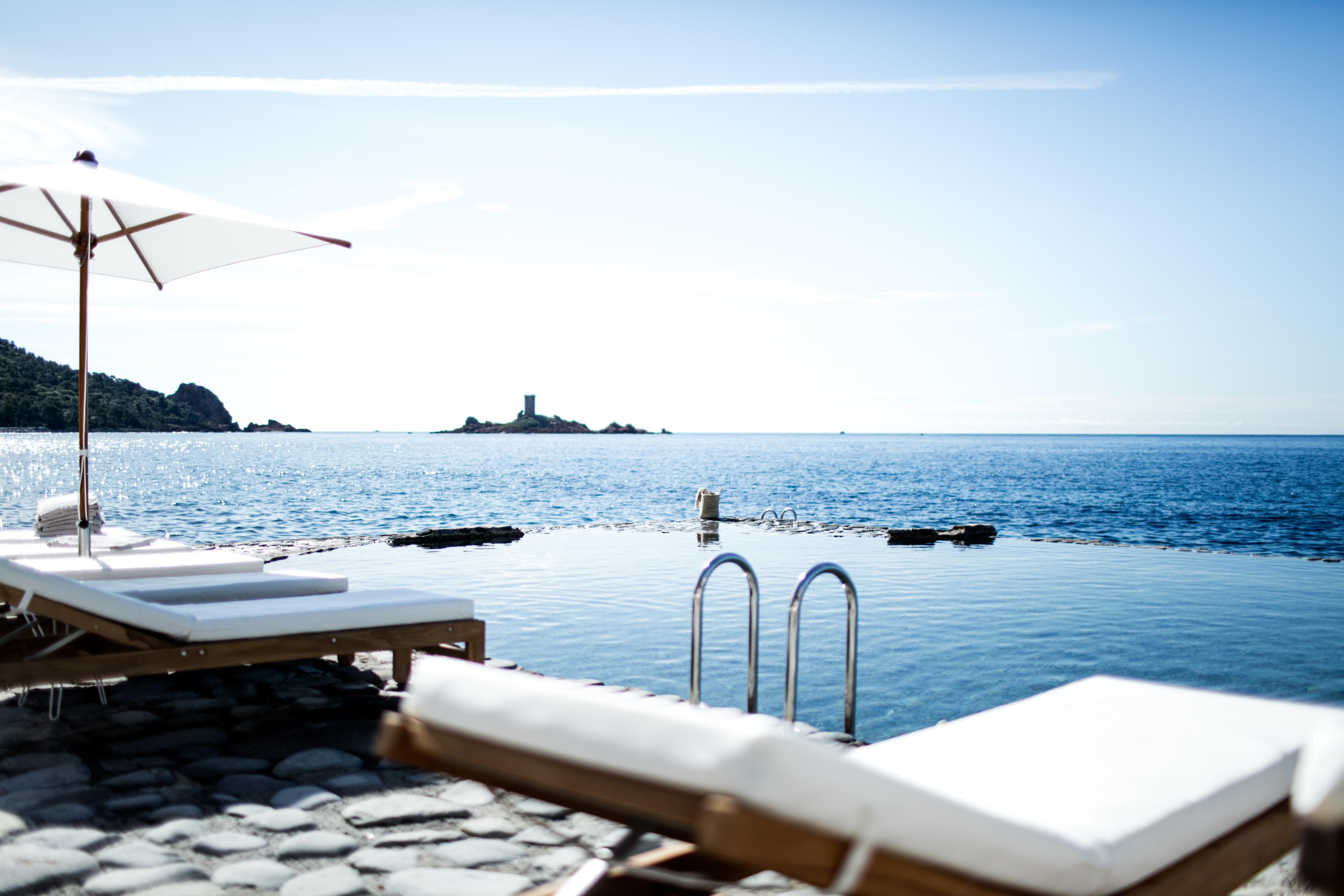 Les Roches Rouges, A Beaumier Hotel Saint-Raphael  Bagian luar foto