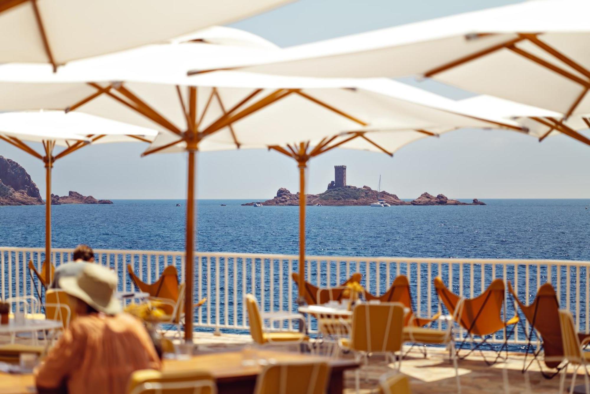 Les Roches Rouges, A Beaumier Hotel Saint-Raphael  Bagian luar foto